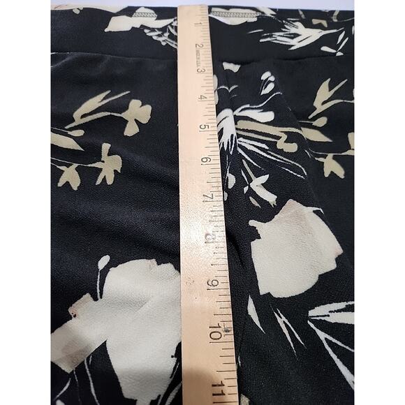 Isaac Mizrahi Petite Size Medium Pants Wide Leg Floral Printed Pebble Palazzo - Picture 8 of 9